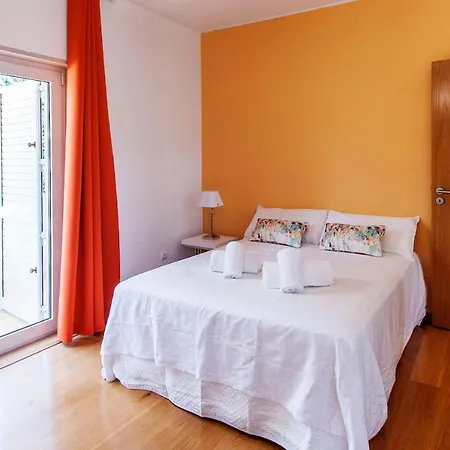 Amendoa * Carcereiro